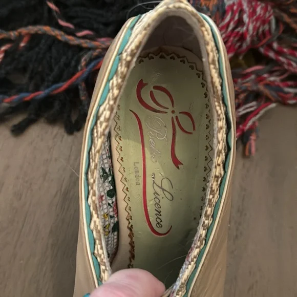 Poetic License Beige Shoes with Teal and Gold Accents - Picture 6 of 7